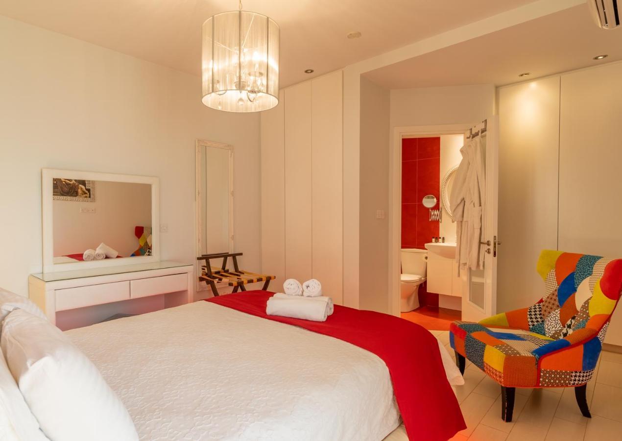 Mesogios House Suites Lárnaka Eksteriør bilde