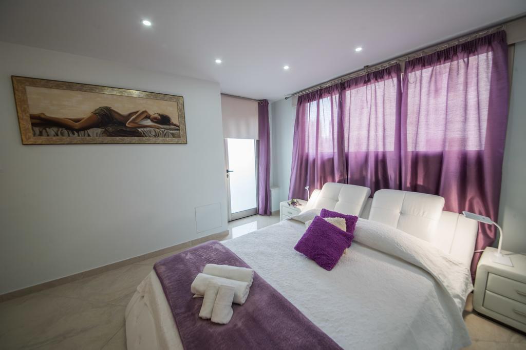 Mesogios House Suites Lárnaka Eksteriør bilde