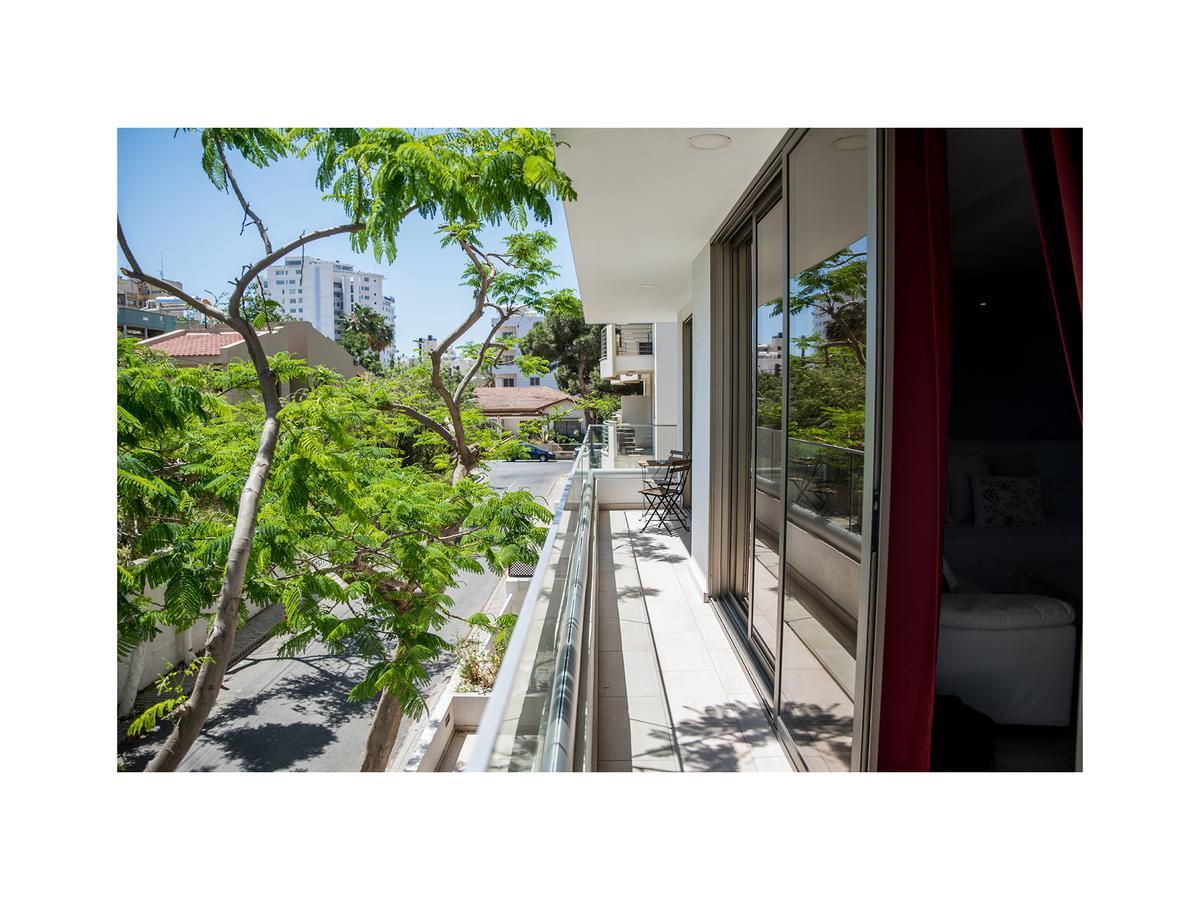 Mesogios House Suites Lárnaka Eksteriør bilde