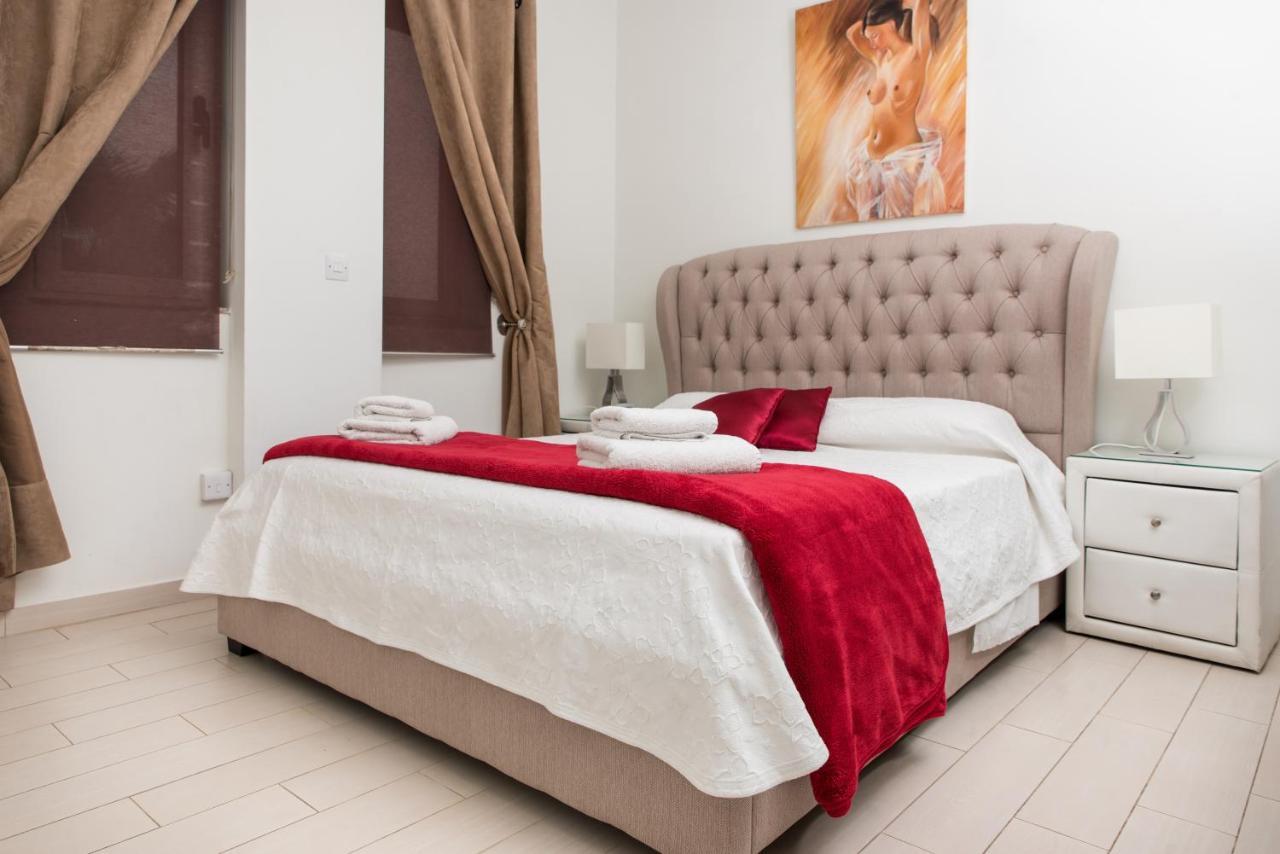 Mesogios House Suites Lárnaka Eksteriør bilde
